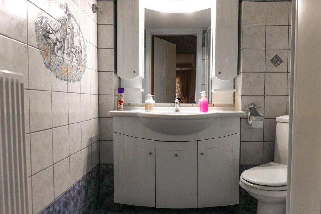 2 Bedroom Holiday Flat, Renovated, In The Centre Asprovalta Exterior photo