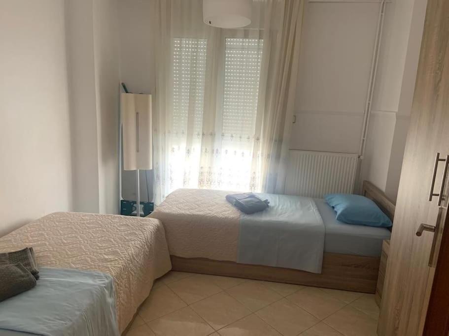 2 Bedroom Holiday Flat, Renovated, In The Centre Asprovalta Exterior photo