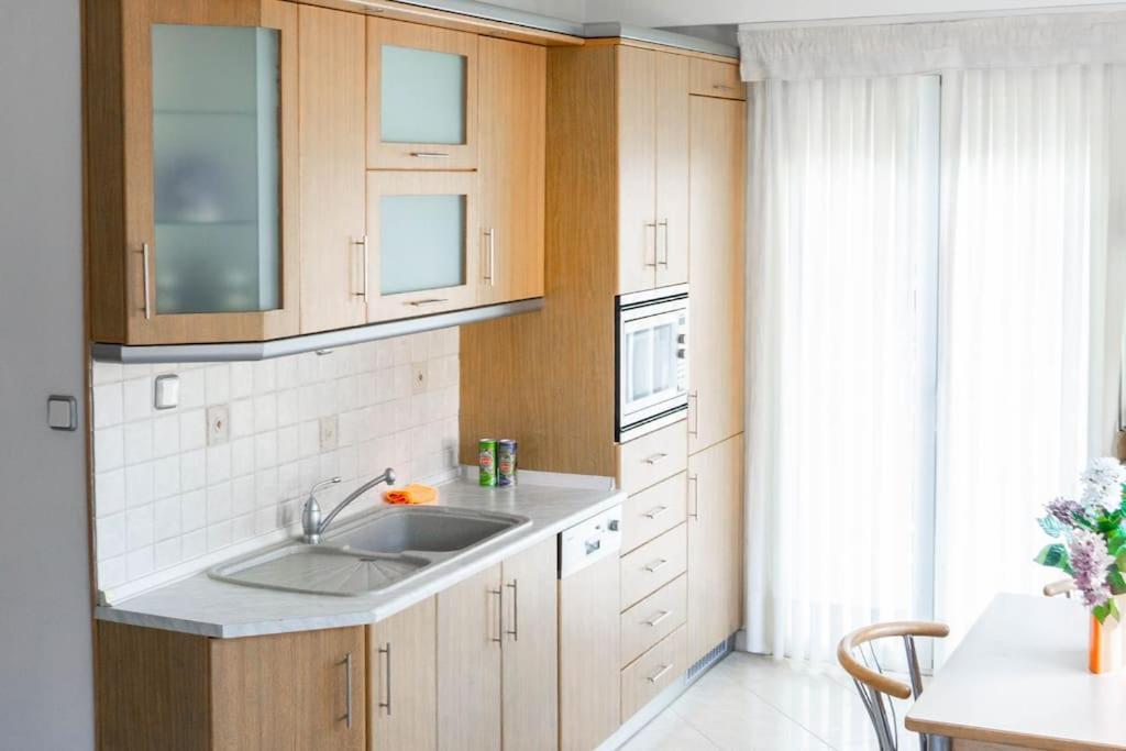 2 Bedroom Holiday Flat, Renovated, In The Centre Asprovalta Exterior photo